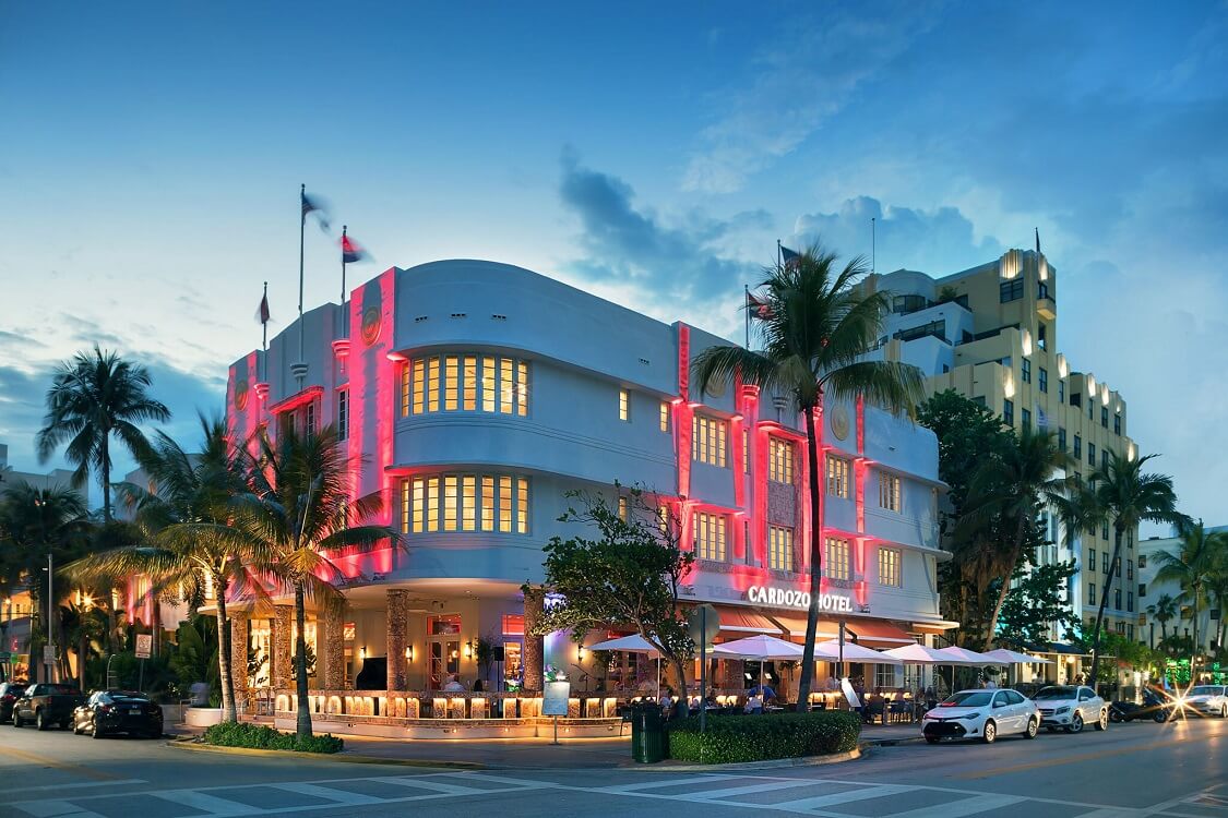 The Art Deco District — Things to do in Miami
