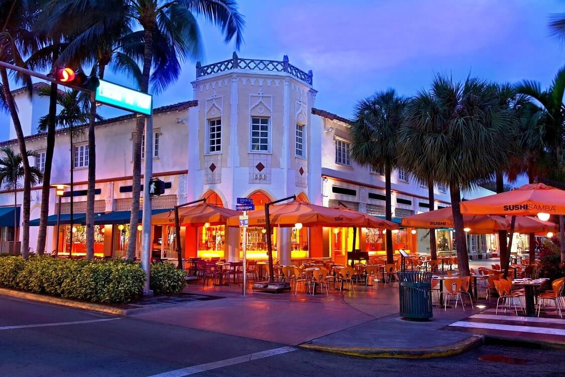 Lincoln Road Mall — Best attractions in Miami