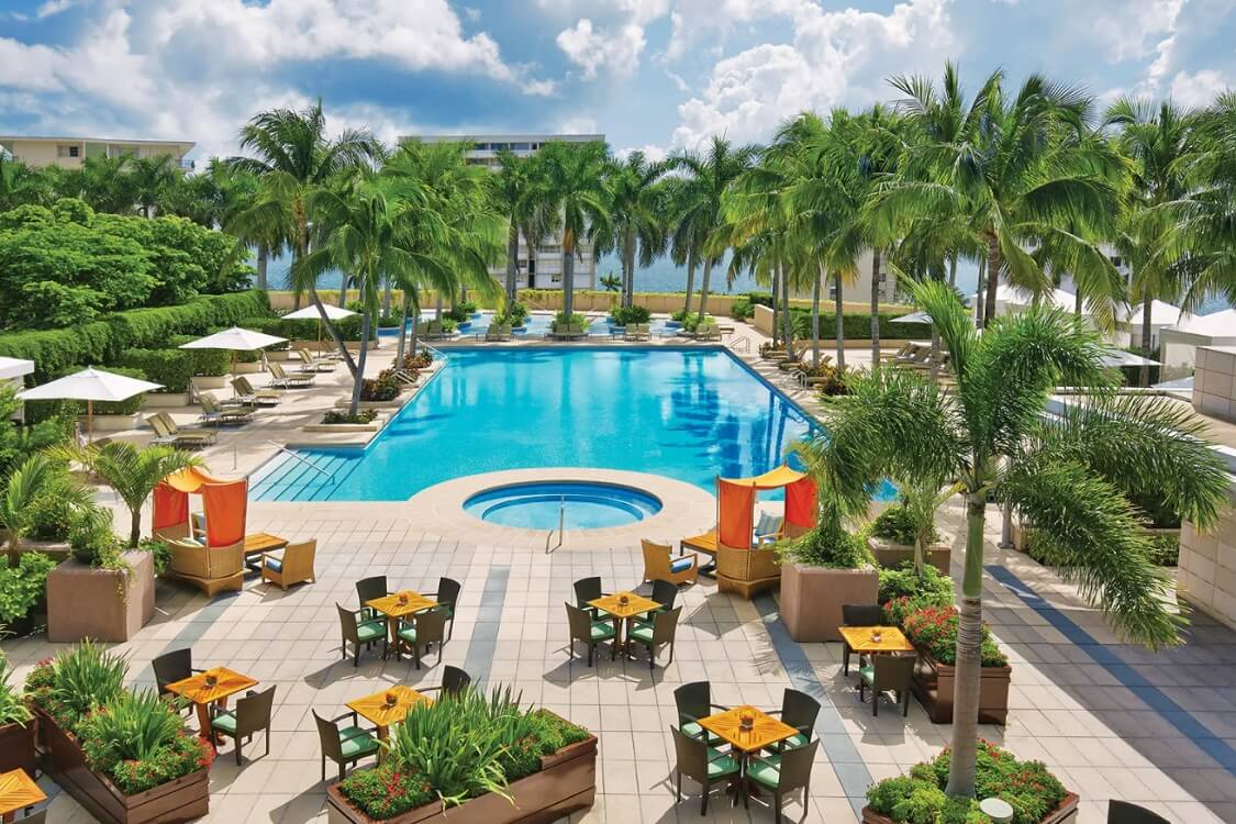 The Four Seasons — Hotel with the best swimming pools in Miami