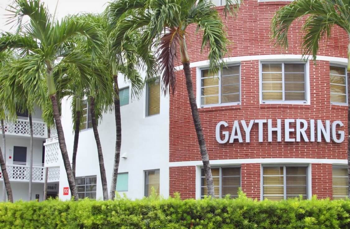 Hotel Gaythering XL — Gay hotels Miami Beach
