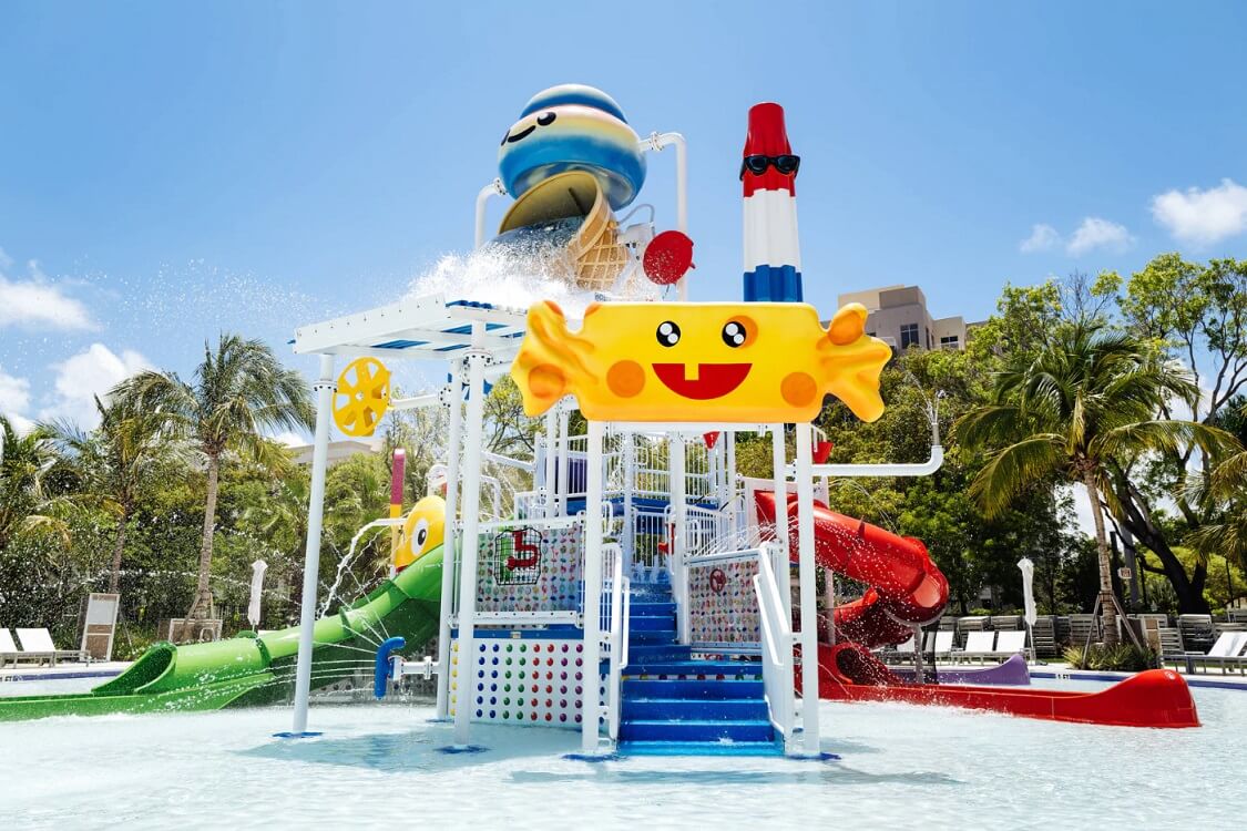JW Marriott Miami Turnberry Resort & Spa — Family resorts in Miami with water park