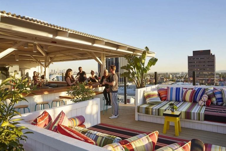 Top 15 Rooftop Restaurants Miami 2024