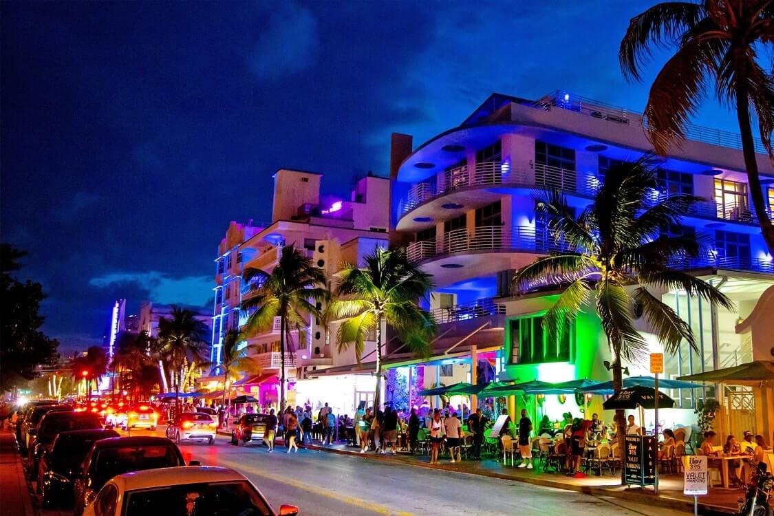 Top 10 famous Miami hotels on Ocean Drive — Review