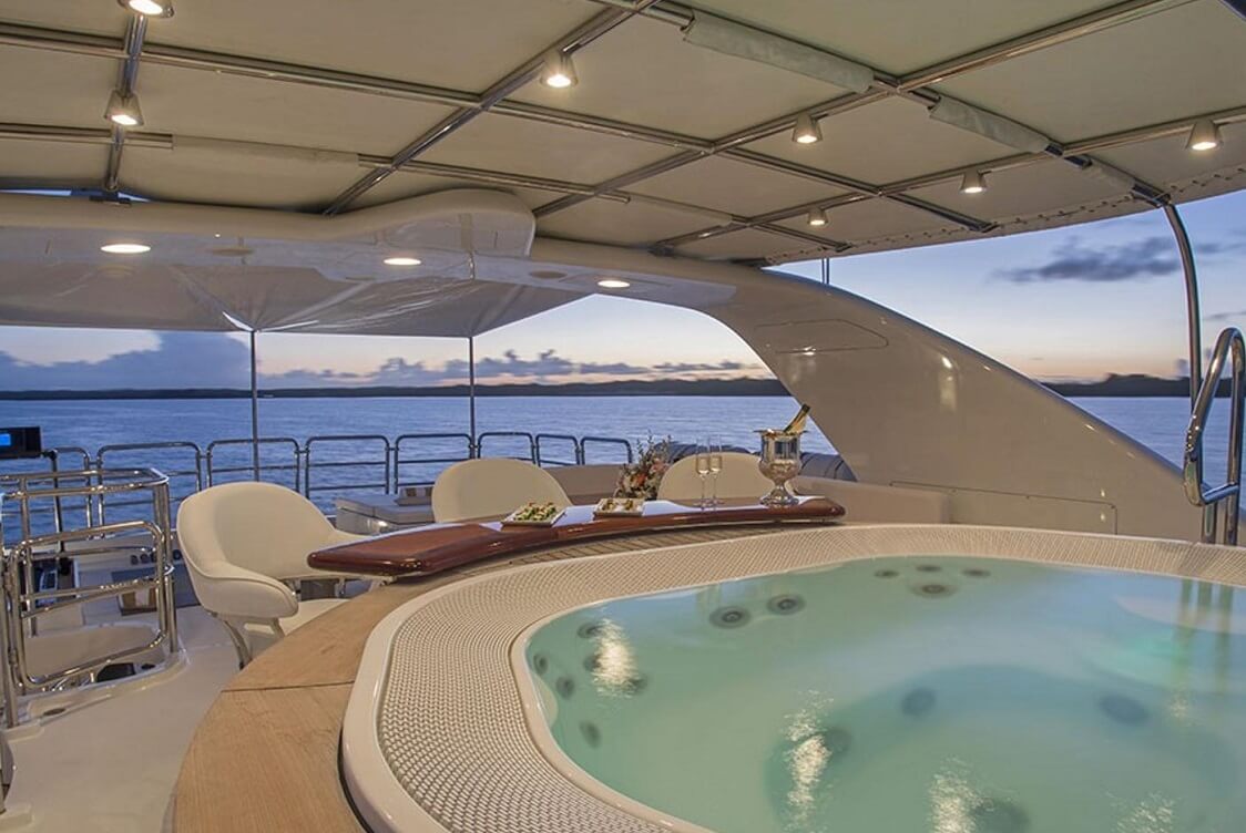 Blissful Escape — Rent a yacht in Miami