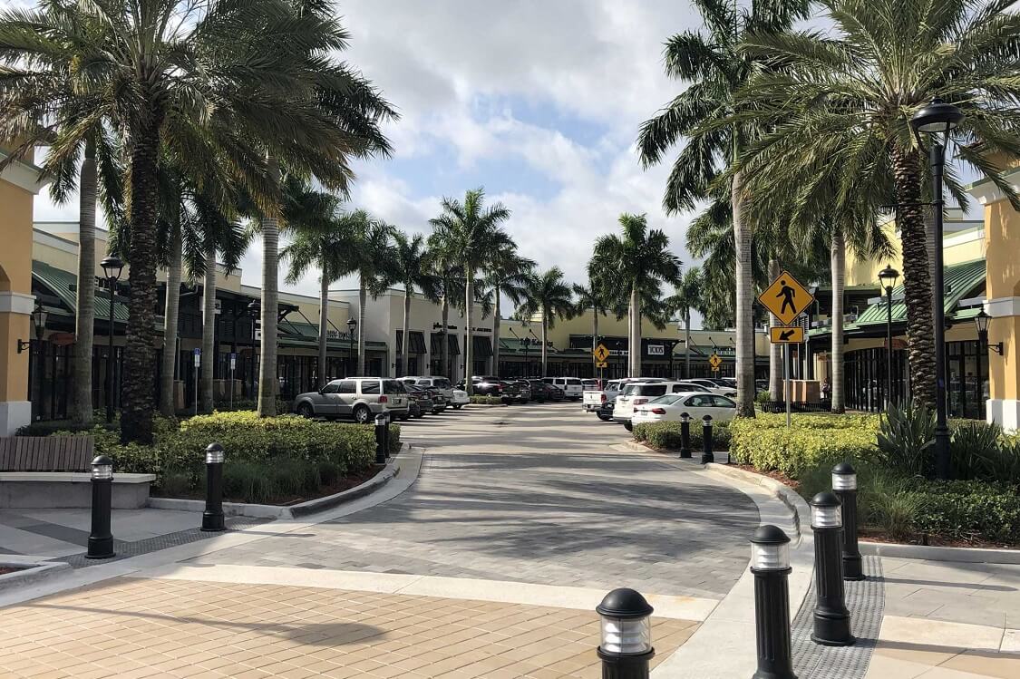 Sawgrass Mills — Miami shopping malls